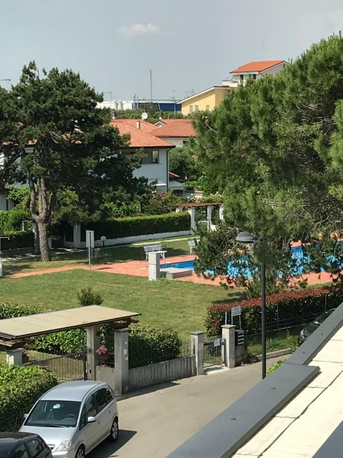 Villa Alcova Caorle Bagian luar foto